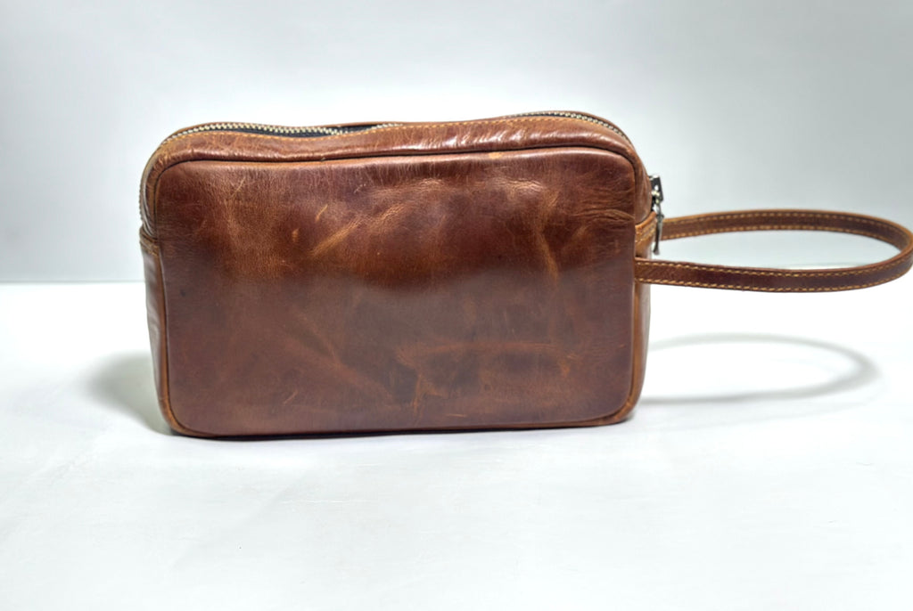 LEATHER POUCH